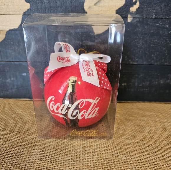 1993 Coca-Cola Christmas ornament - Picture 1 of 11